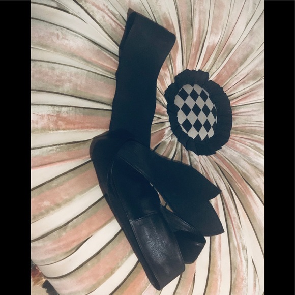 Corset top scoop neck pink dress with cap sleeve and flare bottom - Picture 4 of 8